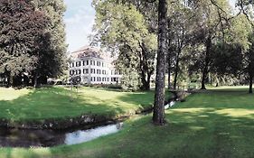 Hotel Schloss Huenigen